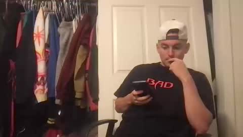 natetheexplorer online show from October 10, 4:39 am