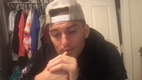 natetheexplorer online show from October 18, 4:28 am