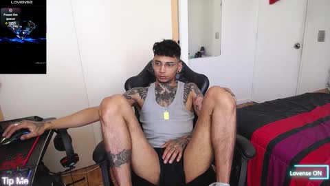 Snapshot of nathan_aress6666 chatting on October 19, 7:28 pm nathan_aress6666 online show from October 19, 7:28 pm