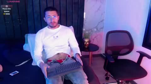 nathan_rivers online show from December 29, 11:18 am