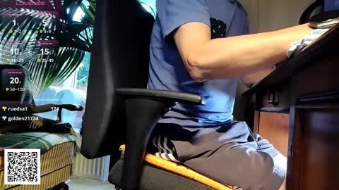 Nature online show from October 31, 3:15 pm