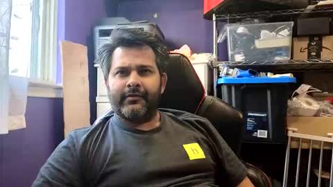 sakhtlaundaz online show from April 24, 9:50 pm