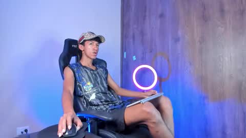 neitan online show from February 18, 11:52 am