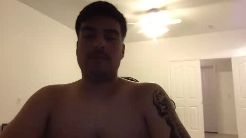 Snapshot of never___satisfied chatting on October 27, 3:31 am never___satisfied online show from October 27, 3:31 am