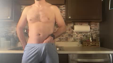 newguy_097 online show from March 3, 10:16 pm