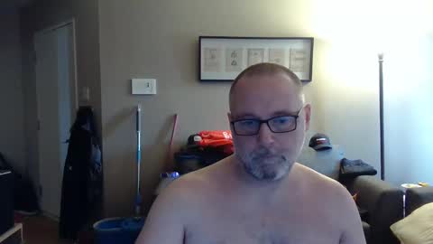 NewWorld online show from May 19, 3:18 pm