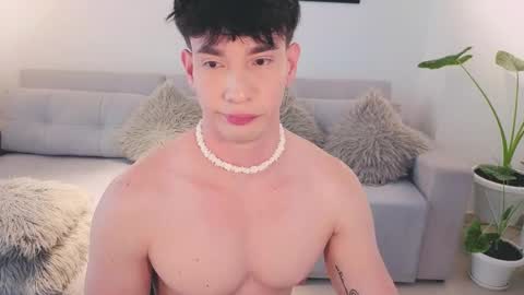 Snapshot of neythan__blaze chatting on September 13, 7:04 pm   online show from September 13, 7:04 pm