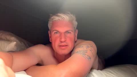 nick578320 online show from June 2, 2:51 pm