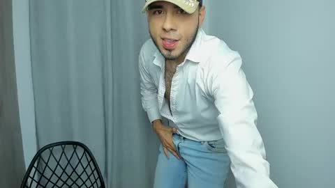 nick_brulette17 online show from May 15, 5:04 am