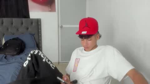 nick_master2 online show from May 20, 5:25 am