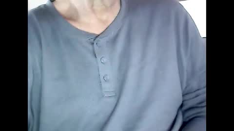 nickincali online show from January 4, 4:11 pm