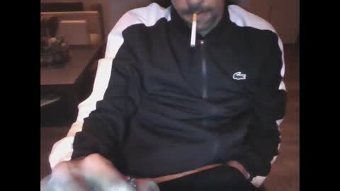 nickvd92 online show from April 19, 1:16 am