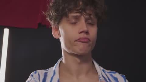 Nicky Neal online show from October 2, 8:13 pm