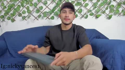 Snapshot of nicky_vance chatting on March 7, 8:11 pm nicky online show from March 7, 8:11 pm