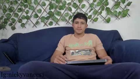 Snapshot of nicky_vance chatting on February 15, 7:39 pm nicky online show from February 15, 7:39 pm