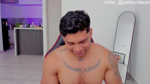 Snapshot of nicolas_montoya chatting on October 6, 3:27 pm nicolas_montoya online show from October 6, 3:27 pm