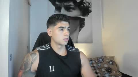 Andres online show from February 9, 10:00 pm