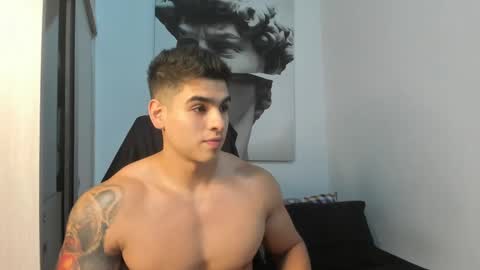 Andres online show from December 19, 9:49 pm