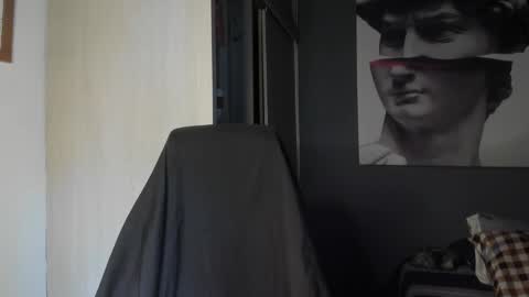 Andres online show from December 18, 5:31 pm