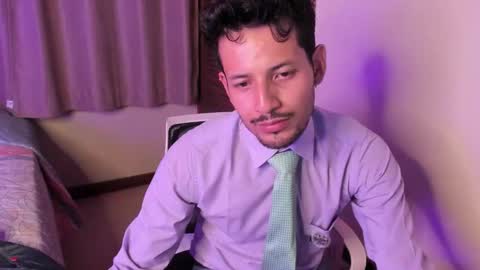 nicolasrodrii online show from February 13, 11:10 pm