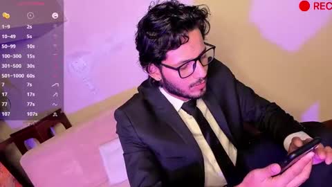 nicolasrodrii online show from December 15, 10:37 pm