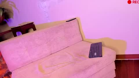 nicolasrodrii online show from December 22, 10:47 pm