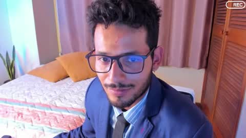 nicolasrodrii online show from January 16, 12:02 am