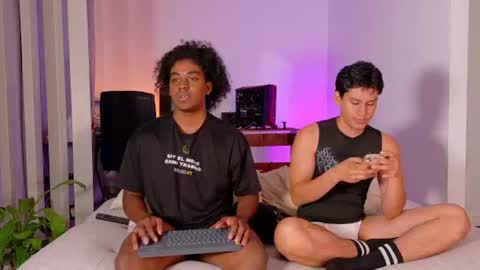 Nico y Mark online show from July 27, 10:33 am
