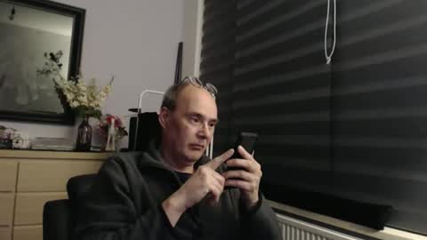 nightkeeper63 online show from March 15, 11:55 pm