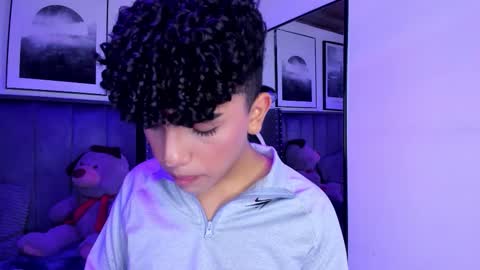 niick_twink online show from October 21, 8:23 pm