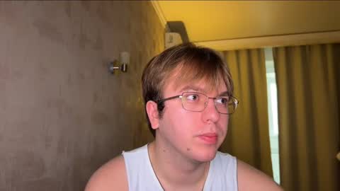 Celine online show from November 12, 7:03 am