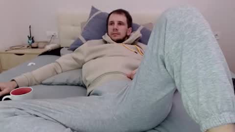 Nick online show from February 14, 8:09 am