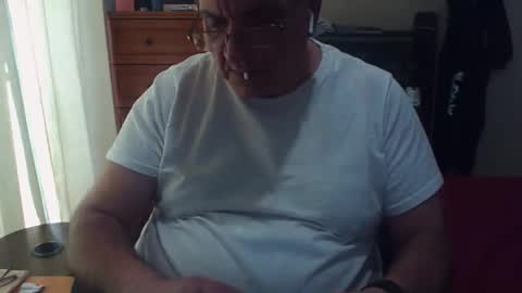 Dennis online show from November 5, 3:58 pm