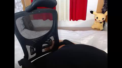 njay_16 online show from February 20, 1:24 am