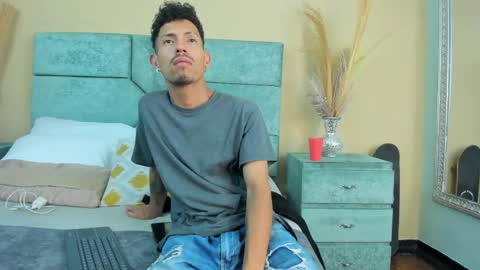 Noah online show from May 26, 5:36 am