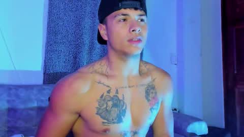 noah_223 online show from November 16, 11:40 pm