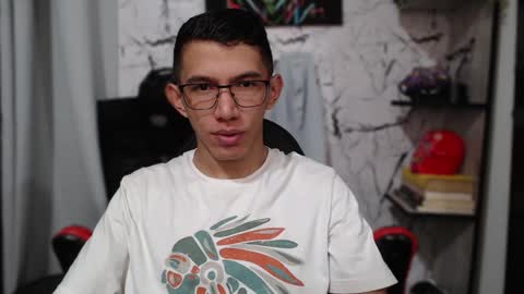 Sebastian online show from December 8, 7:15 am