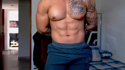 Noah Harris01 online show from February 26, 3:35 pm