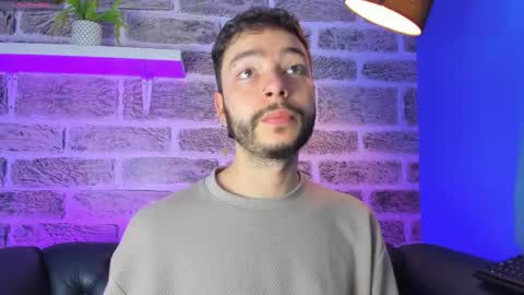    online show from March 22, 12:10 pm