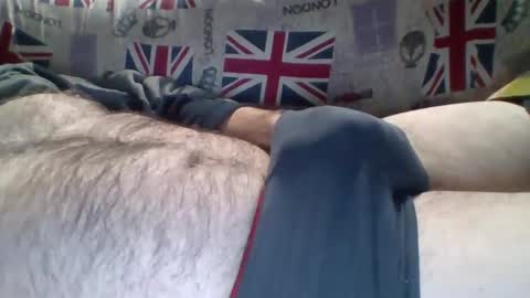 Snapshot of nofaceplease chatting on January 6, 12:05 am nofaceplease online show from January 6, 12:05 am