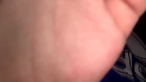 notEduxx online show from April 8, 1:39 am