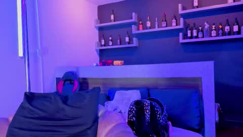 Nova Salvatore online show from March 27, 3:10 am