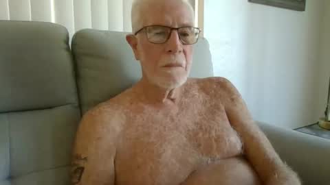 Snapshot of nudensocal chatting on October 25, 9:38 pm nudnsocal online show from October 25, 9:38 pm