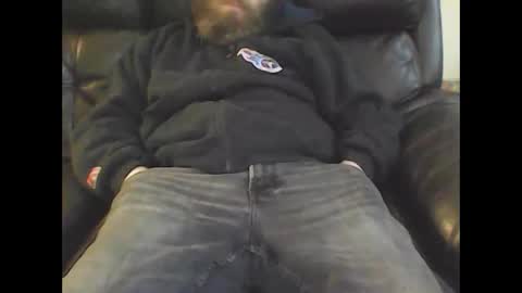 Snapshot of nudestud887 chatting on January 17, 9:21 pm nudestud887 online show from January 17, 9:21 pm