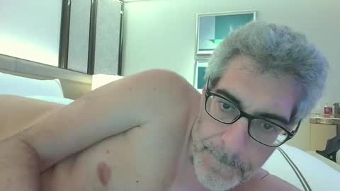 nudisti36 online show from May 11, 5:10 pm