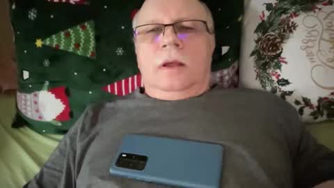 nukiss online show from February 6, 9:28 am