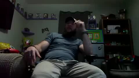 Awwwww Hey Sweetie Pies. Welcome To The Sweetie Pie Lounge. Enjoy The Dad-Cast. SweetCorny Fun-loving Dad Talk. online show from September 16, 3:40 am