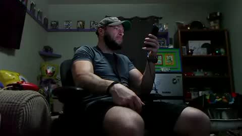 Awwwww Hey Sweetie Pies. Welcome To The Sweetie Pie Lounge. Enjoy The Dad-Cast. SweetCorny Fun-loving Dad Talk. online show from October 4, 12:27 am