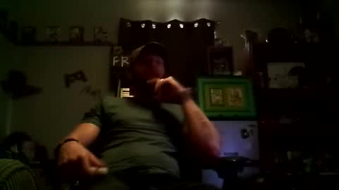 Awwwww Hey Sweetie Pies. Welcome To The Sweetie Pie Lounge. Enjoy The Dad-Cast. SweetCorny Fun-loving Dad Talk. online show from January 3, 8:01 pm