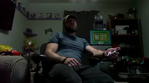 Awwwww Hey Sweetie Pies. Welcome To The Sweetie Pie Lounge. Enjoy The Dad-Cast. SweetCorny Fun-loving Dad Talk. online show from September 28, 8:18 pm